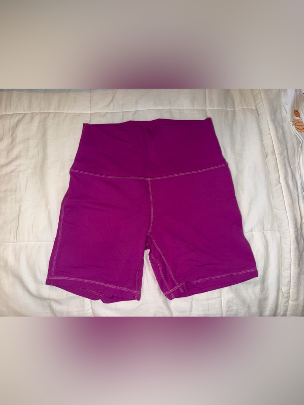 LULULEMON- HR shorts